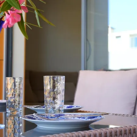 Appartement Rooftop Pool, 200m From Sea, Center Olhão