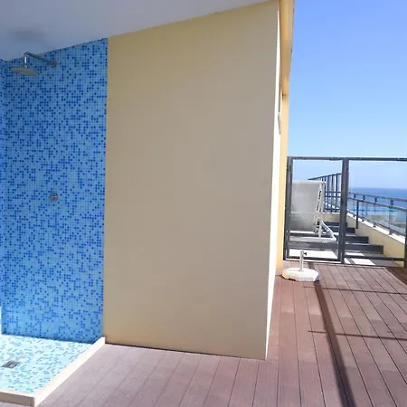 Appartement Rooftop Pool, 200m From Sea, Center