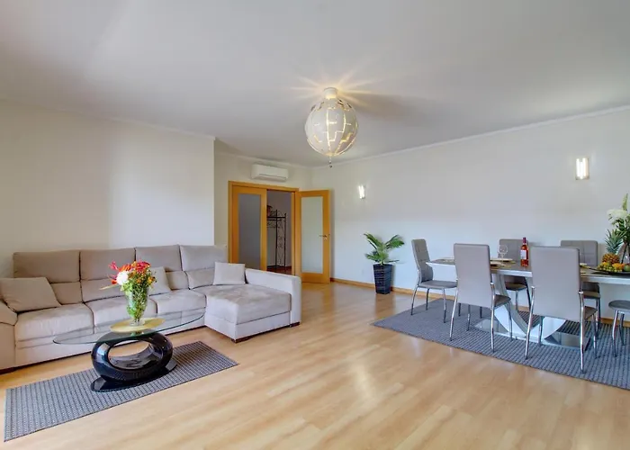 Rooftop Pool, 200m From Sea, Center * Olhão