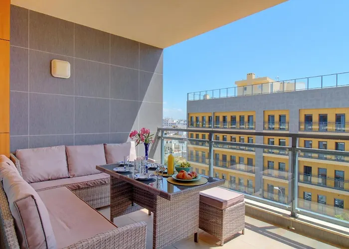 Apartman Rooftop Pool, 200m From Sea, Center *