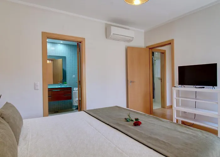 Rooftop Pool, 200m From Sea, Center Apartman