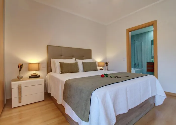 Rooftop Pool, 200m From Sea, Center *