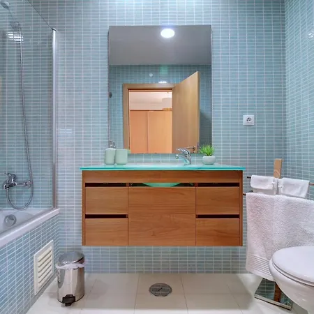 Apartamento Rooftop Pool, 200m From Sea, Center