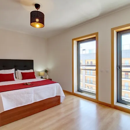 Rooftop Pool, 200m From Sea, Center